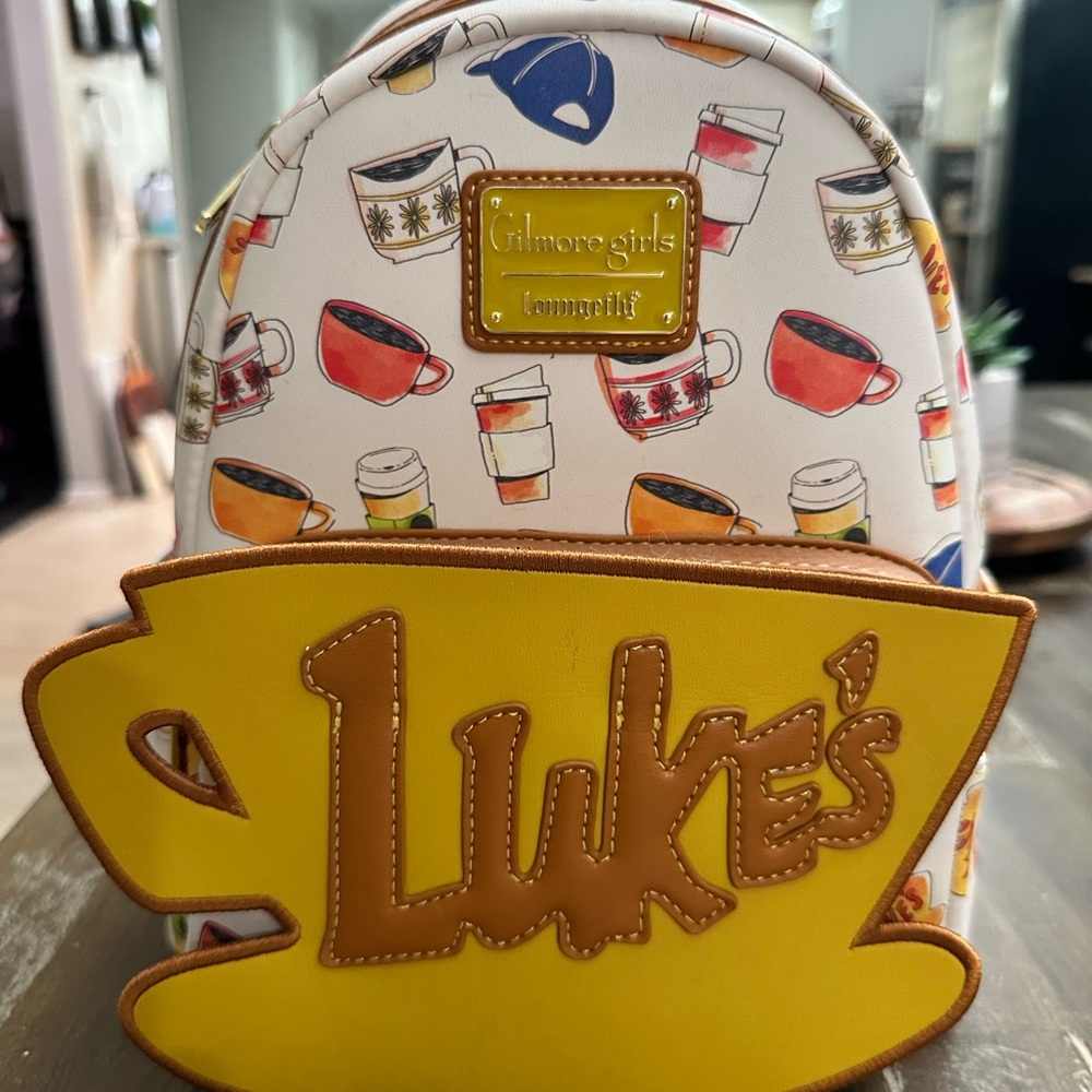 *RARE* NWT Gilmore Girls Lukes Loungefly Mini Backpack